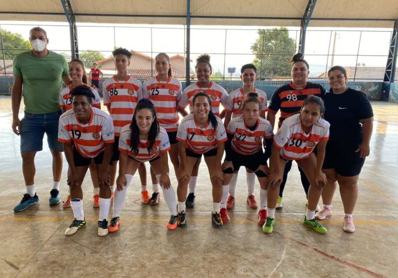  Equipe Braga Futebol Clube conquista o Torneio de Futsal Feminino de Paracatuense.