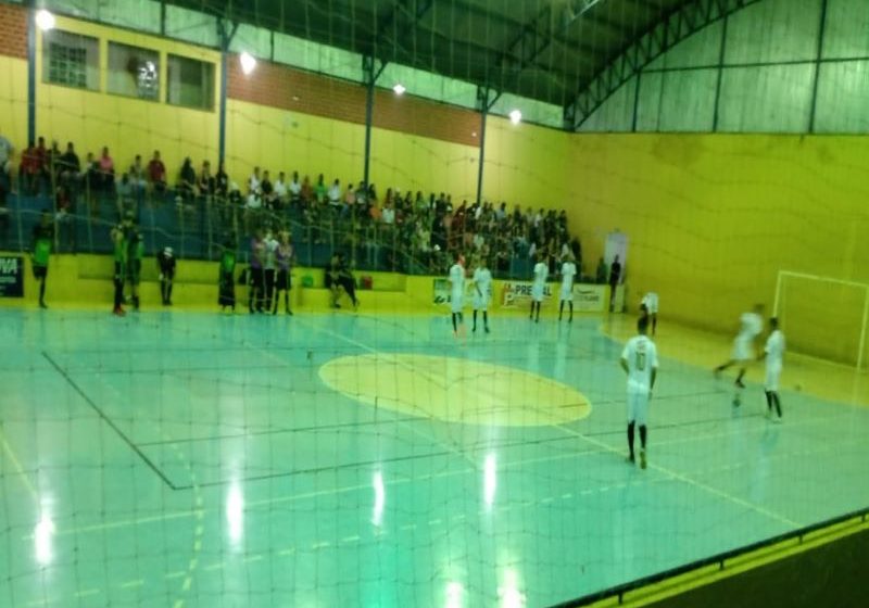  Clássico Paracatuense entre Bisteka e Seleção de Paracatu será o destaque da rodada desta Quinta Feira no Campeonato de Futsal de João Pinheiro.
