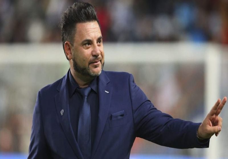 Atlético-MG acerta contratação de Antonio Mohamed para ser novo treinador.